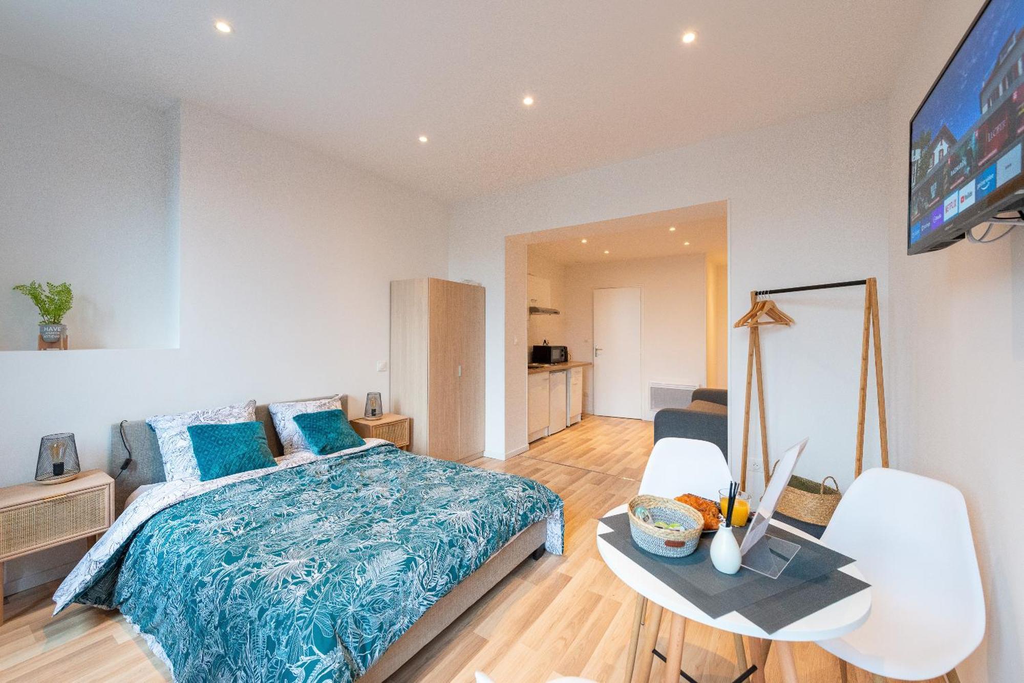 Cosy Location - Confortable, Cosy Et Equipe - Places Gratuites A Proximite Anzin Exteriör bild